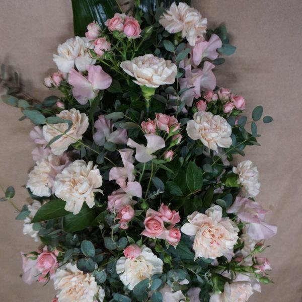 Funeral arrangement Pastel shades