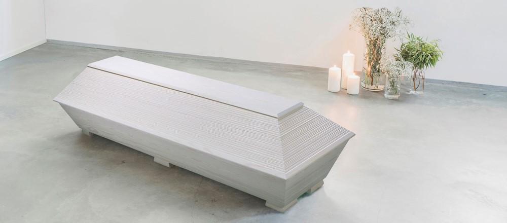 <a href="https://www.laajasalonkukkapalvelu.fi/tuote/kalla/">Kalla</a>